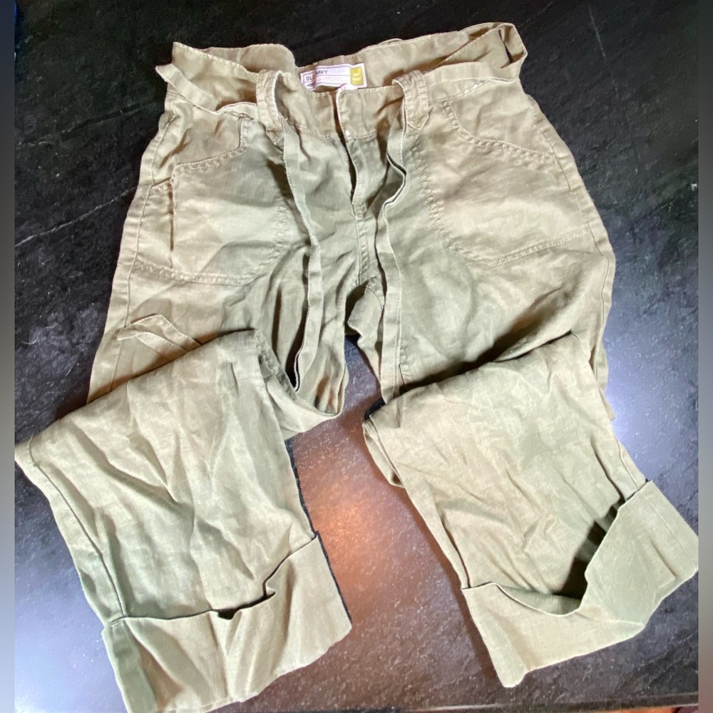 Old Navy linen capris msrp $40